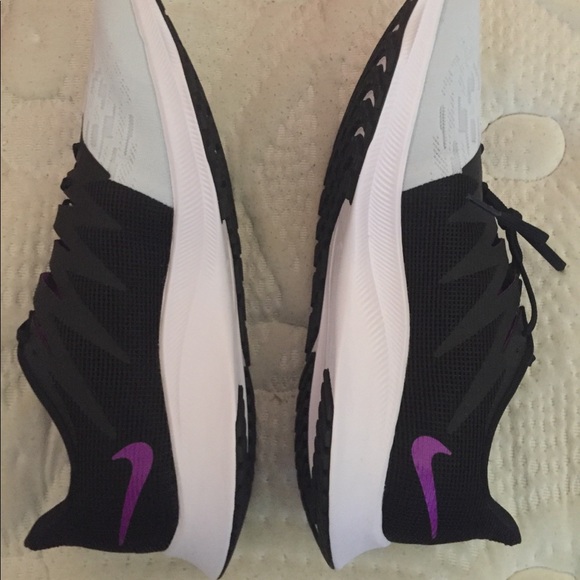 Grey black and purple Nike’s - Picture 3 of 3